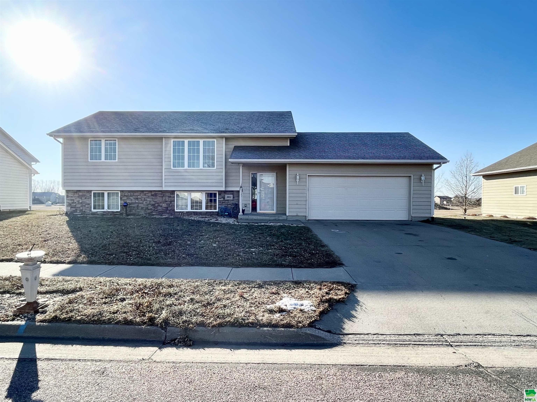 Herrity & Associates Real Estate Serving Elk Point & Surrounding Areas